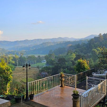 Balmy Hideout Cafe & Homestay Ban Huai Kaeo Dış mekan fotoğraf