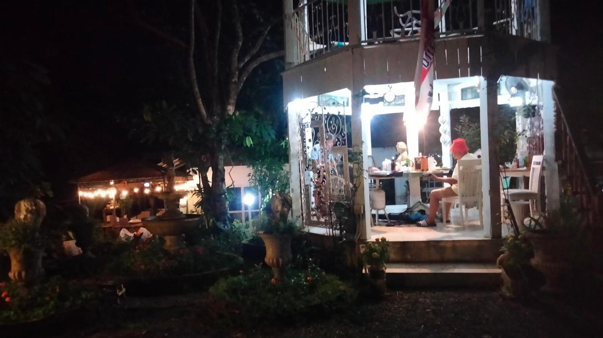 Balmy Hideout Cafe & Homestay Ban Huai Kaeo Dış mekan fotoğraf